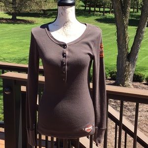 Excellent Condition! Women’s HD Gray Sz  M Henley